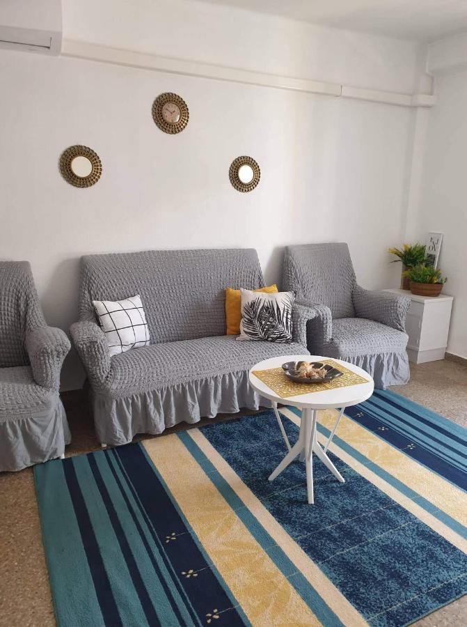 Sun & Sea 3 Bedroom Apartment De Grau غانديا المظهر الخارجي الصورة