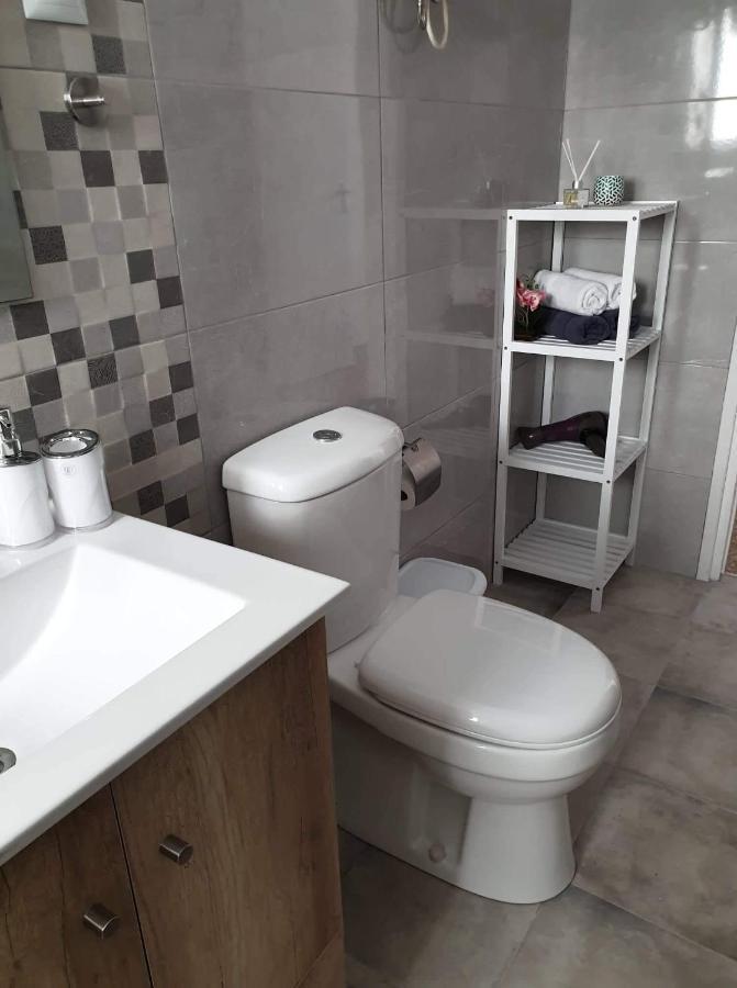 Sun & Sea 3 Bedroom Apartment De Grau غانديا المظهر الخارجي الصورة
